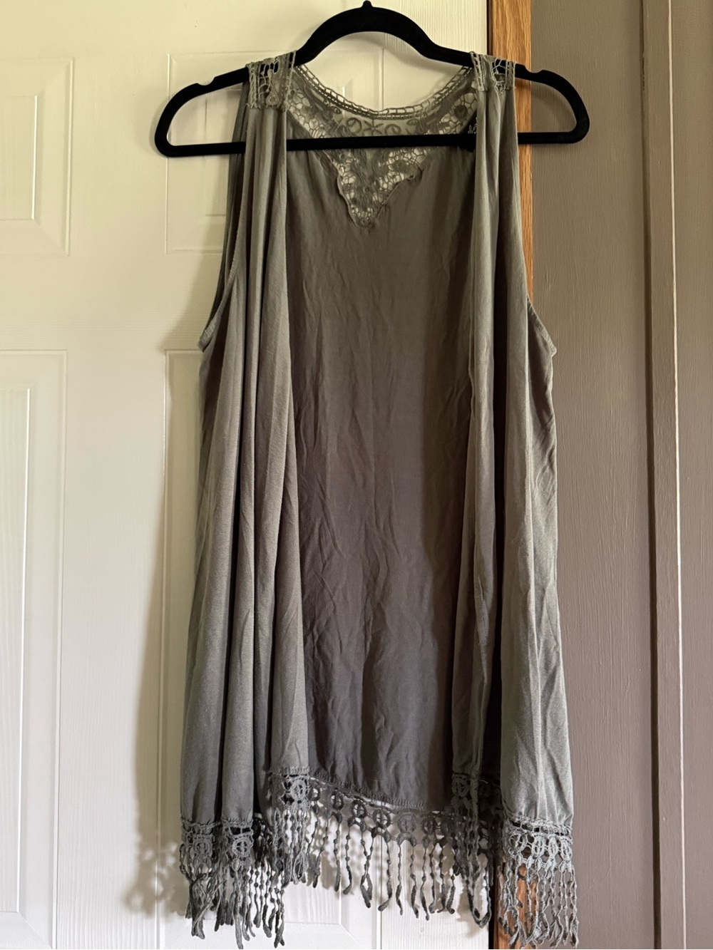 Absolutely Famous Olive Green Lace Yoke Sleeveless Fringe Tank